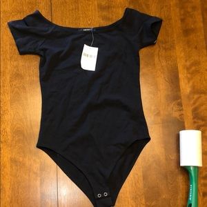 Black short sleeve bodysuit